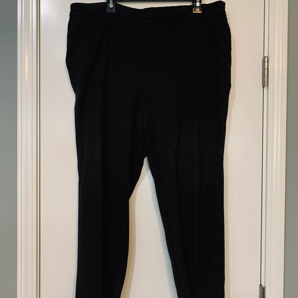 Gently worn Old Navy Grey Pull On Pants